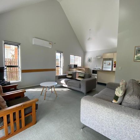 Вилла 15B Caverhill Close Ханмер-Спрингс Экстерьер фото